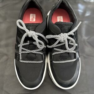 FitFlop Carita Sneakers Black / Women’s 8